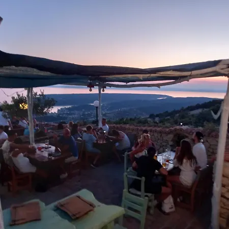 In Apartment Supetarska Draga