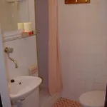 شقة In *