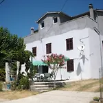 In * سوبيتارسكا دراغا