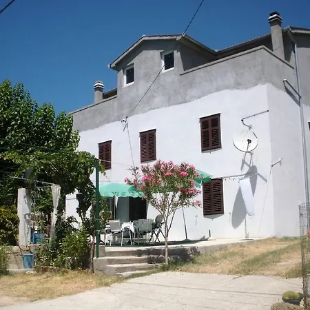 In * Supetarska Draga
